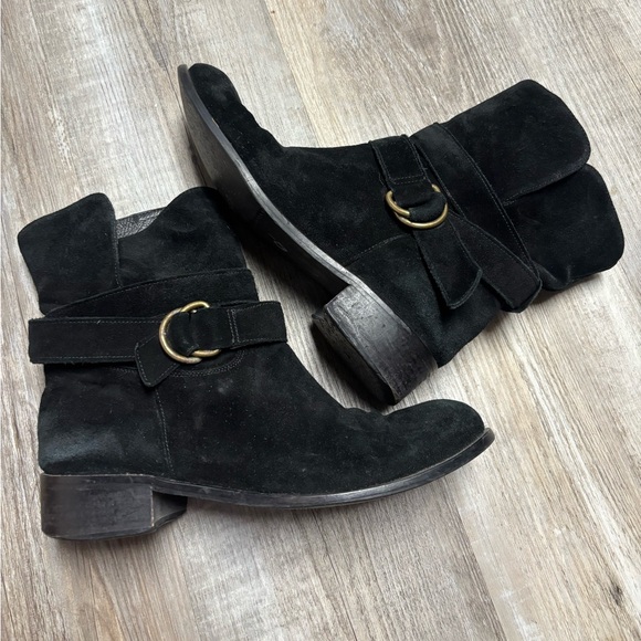 Garnet Hill "Jemma" black suede short boots, size 9.5 - Picture 12 of 12